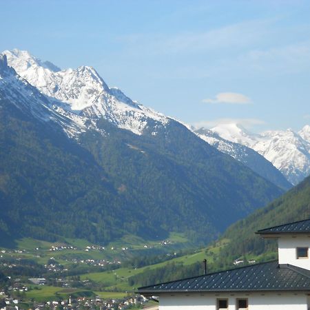 Apartamento Haus Leitgeb Telfes im Stubai Exterior foto