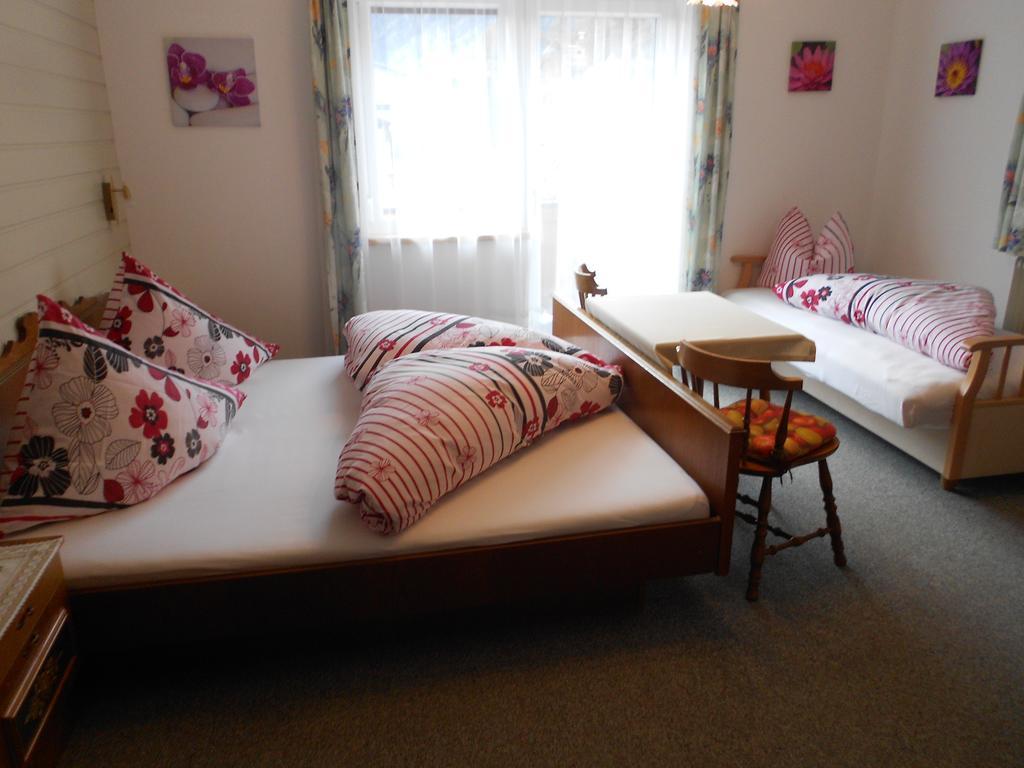 Apartamento Haus Leitgeb Telfes im Stubai Habitación foto
